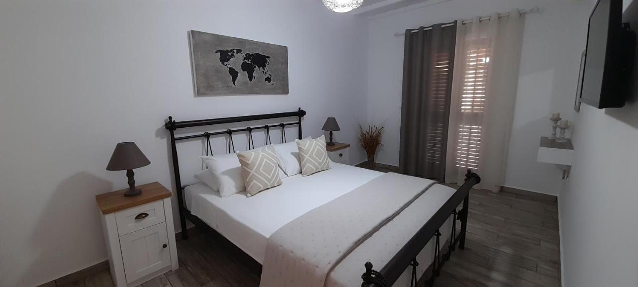 Alisachni Apartment Kini Luaran gambar