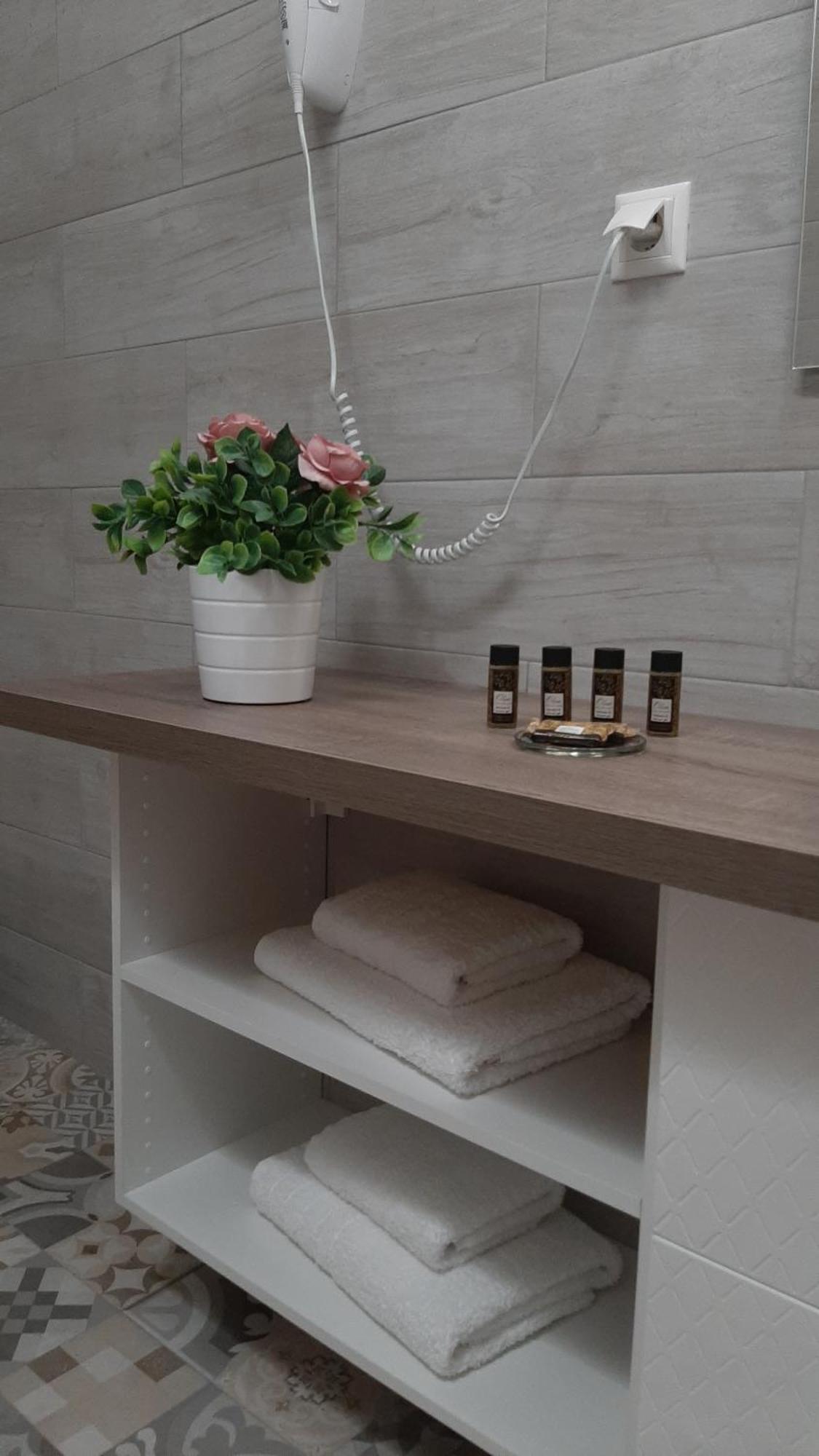 Alisachni Apartment Kini Luaran gambar